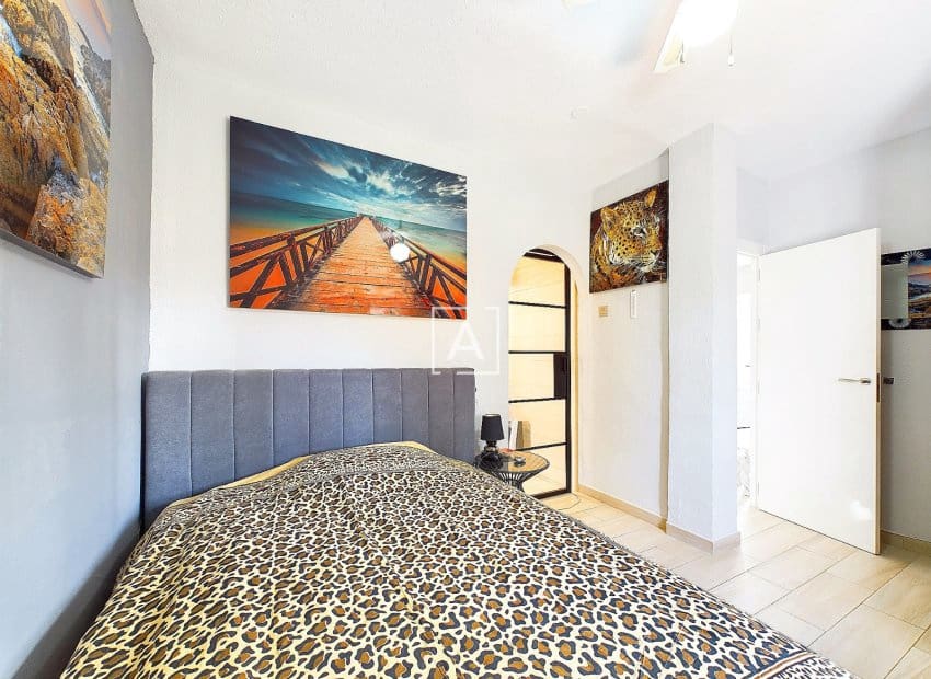 4 chambre Villa/Maison à vendre à Pinar de Campoverde avec piscine - 440 000 € (Ref: 9550140)