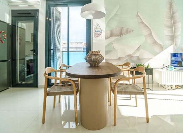 1 soveværelse Lejlighed til salg i Torrevieja med swimmingpool - € 199.900 (Ref: 9550145)