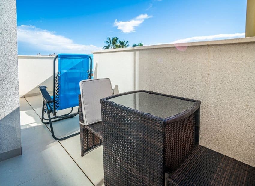 1 soveværelse Lejlighed til salg i Torrevieja med swimmingpool - € 199.900 (Ref: 9550145)