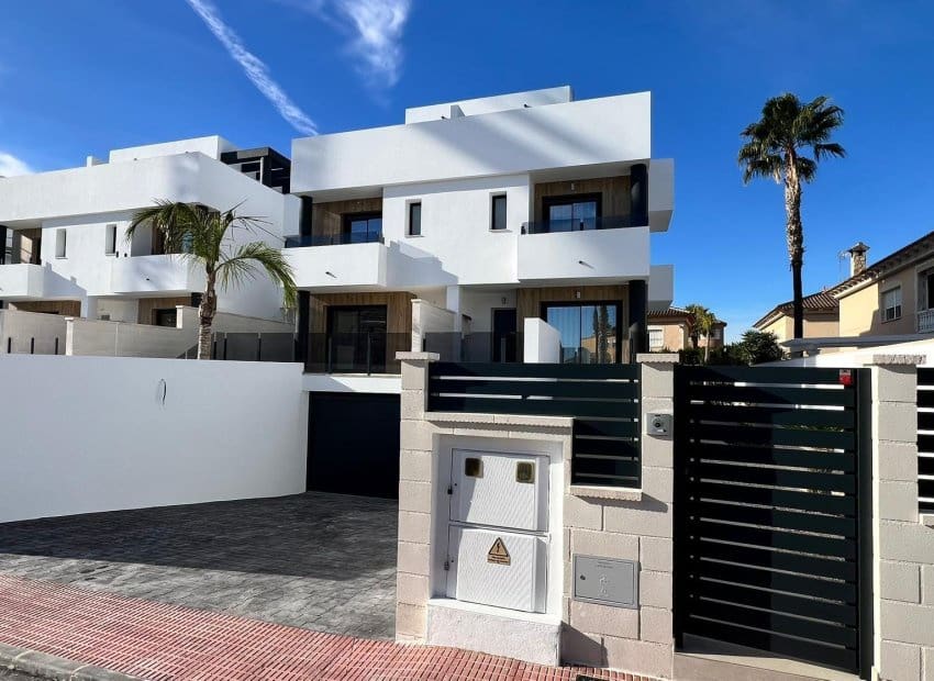 3 bedroom Semi-detached Villa for sale in Benferri - € 298,000 (Ref: 9550147)