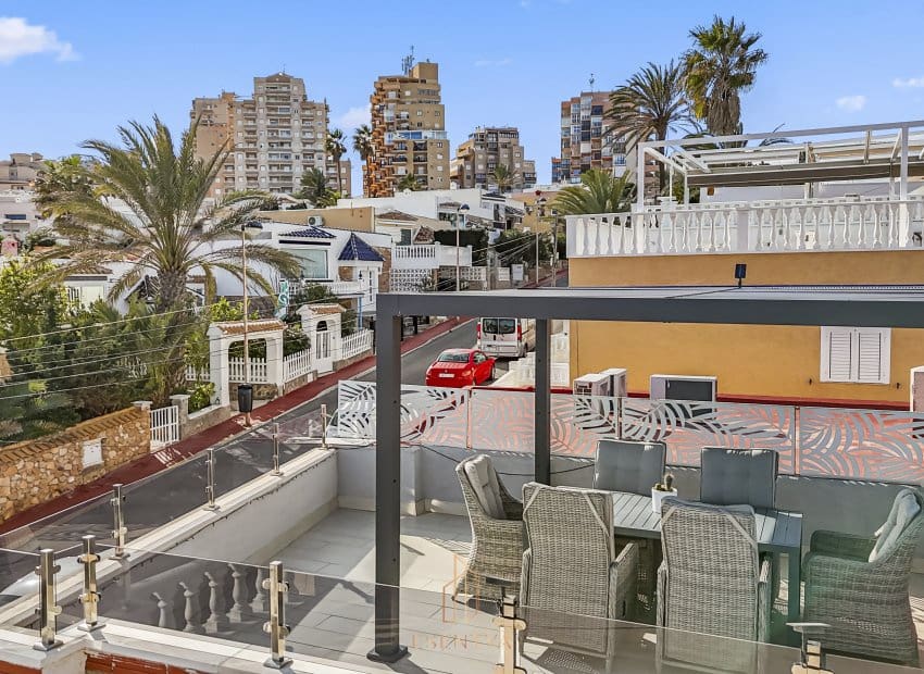 4 quarto Casa em Banda para venda em La Mata - 495 000 € (Ref: 9550148)