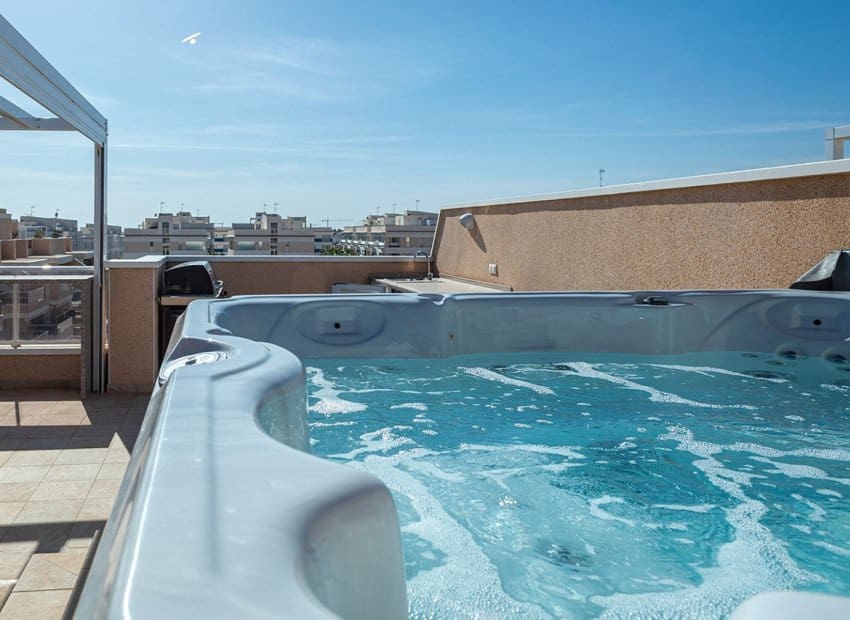 3 bedroom Penthouse for sale in Orihuela Costa with pool - € 419,000 (Ref: 9550149)