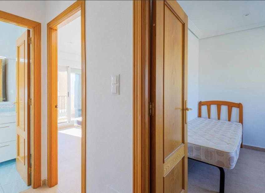 2 soveværelse Byhus til salg i La Florida med swimmingpool - € 199.000 (Ref: 9553054)