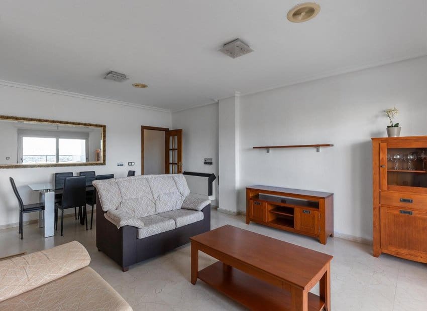 3 soveværelse Villa til salg i Torrevieja - € 375.000 (Ref: 9558997)