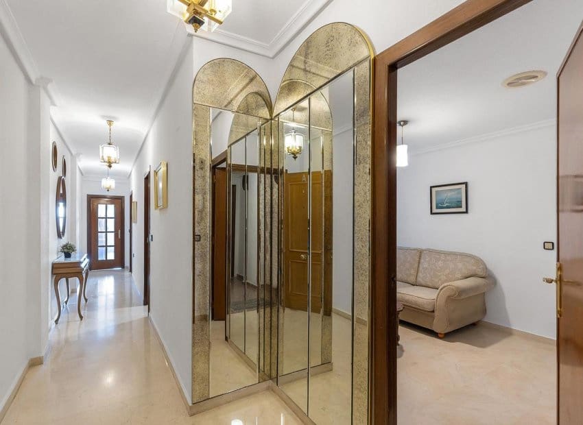 3 soveværelse Villa til salg i Torrevieja - € 375.000 (Ref: 9558997)