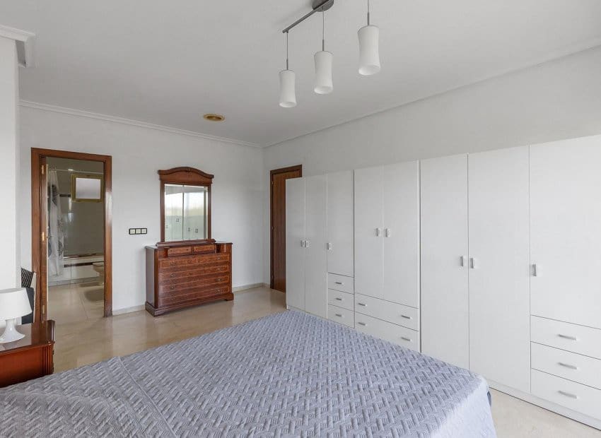 3 soveværelse Villa til salg i Torrevieja - € 375.000 (Ref: 9558997)