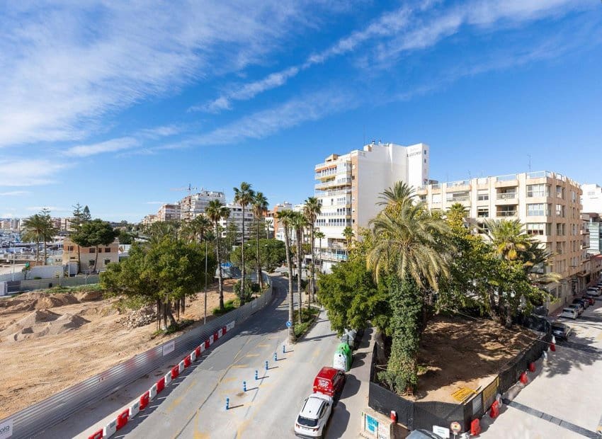 3 soveværelse Villa til salg i Torrevieja - € 375.000 (Ref: 9558997)