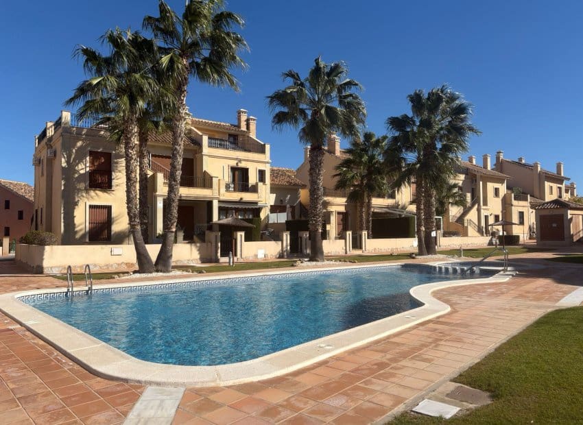 2 makuuhuone Kattohuoneisto myytävänä paikassa Algorfa mukana uima-altaan - 210 000 € (Ref: 9558999)