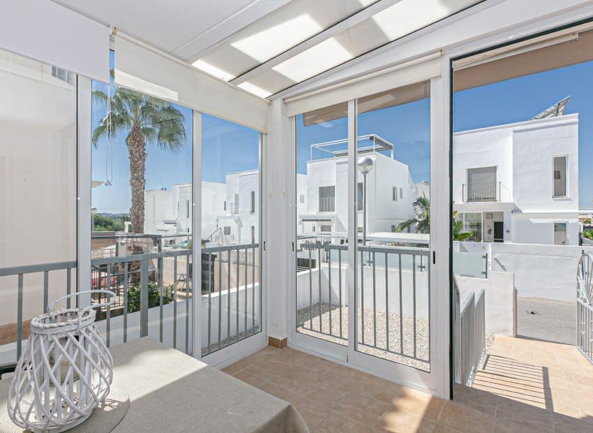 4 Zimmer Villa zu verkaufen in San Fulgencio mit Pool - 389.000 € (Ref: 9559008)