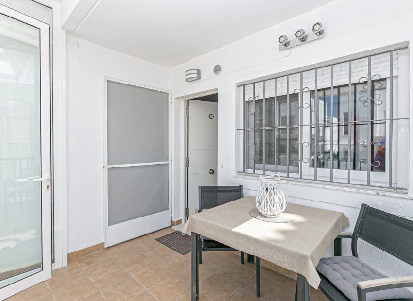 4 Zimmer Villa zu verkaufen in San Fulgencio mit Pool - 389.000 € (Ref: 9559008)