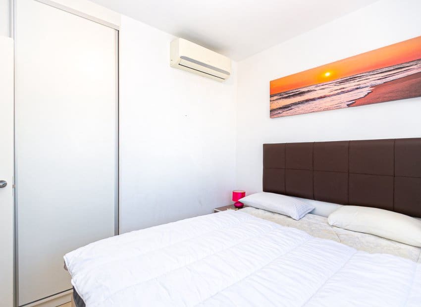 4 Zimmer Villa zu verkaufen in San Fulgencio mit Pool - 389.000 € (Ref: 9559008)