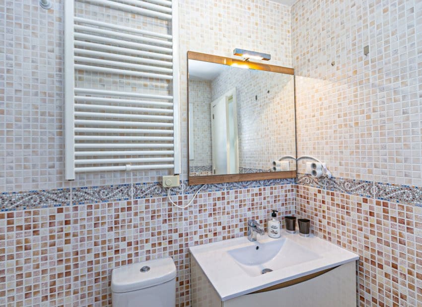 4 Zimmer Villa zu verkaufen in San Fulgencio mit Pool - 389.000 € (Ref: 9559008)