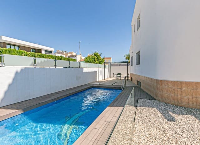 4 Zimmer Villa zu verkaufen in San Fulgencio mit Pool - 389.000 € (Ref: 9559008)