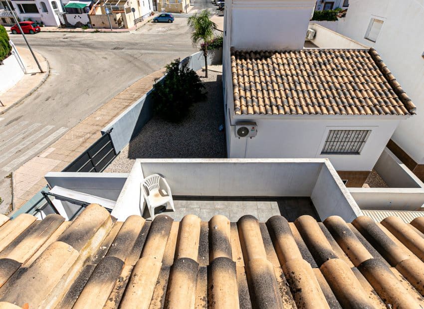 4 Zimmer Villa zu verkaufen in San Fulgencio mit Pool - 389.000 € (Ref: 9559008)