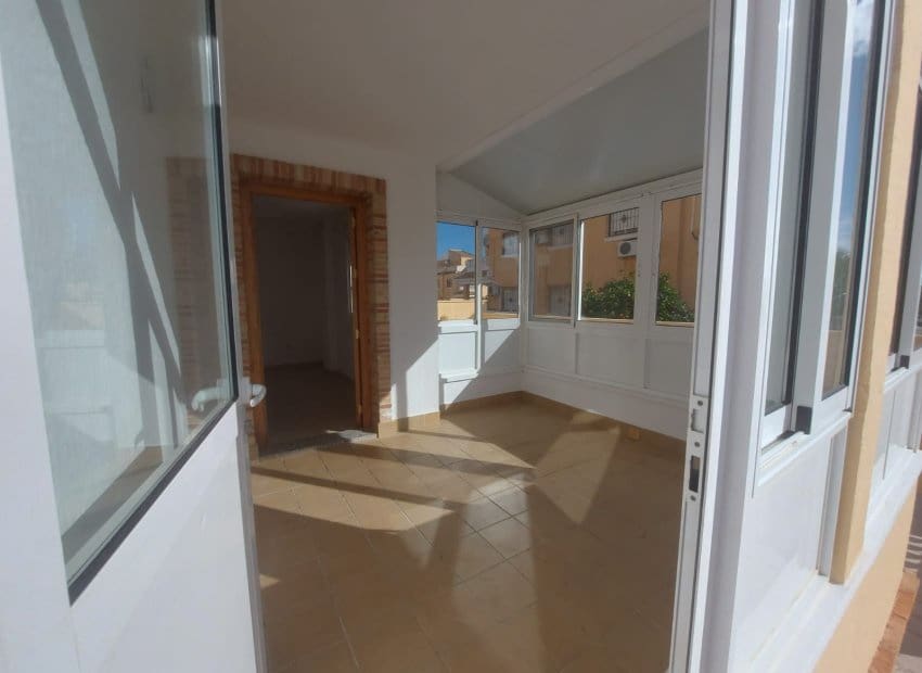 3 makuuhuone Bungalow myytävänä paikassa Ciudad Quesada mukana uima-altaan - 289 000 € (Ref: 9559009)