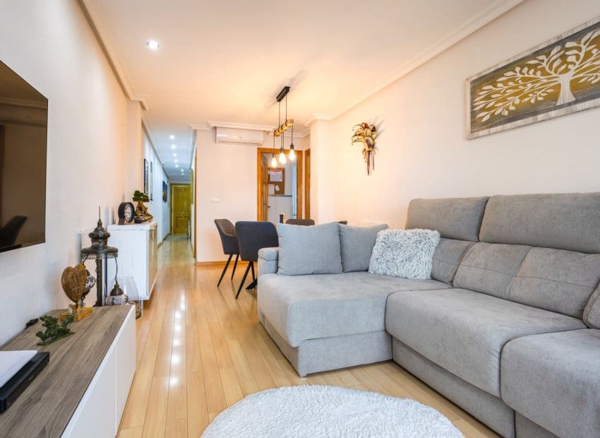 3 soveværelse Lejlighed til salg i Los Montesinos - € 145.000 (Ref: 9559012)