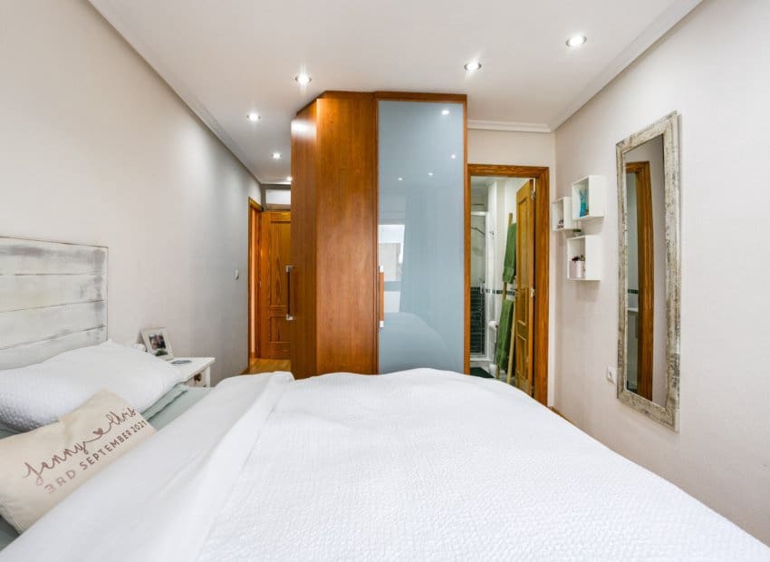 3 soveværelse Lejlighed til salg i Los Montesinos - € 145.000 (Ref: 9559012)