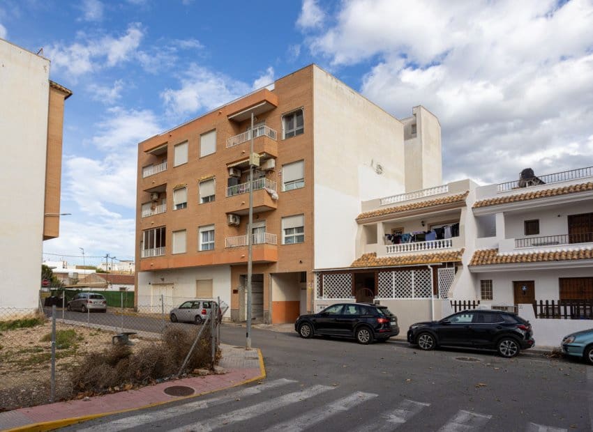 3 soveværelse Lejlighed til salg i Los Montesinos - € 145.000 (Ref: 9559012)