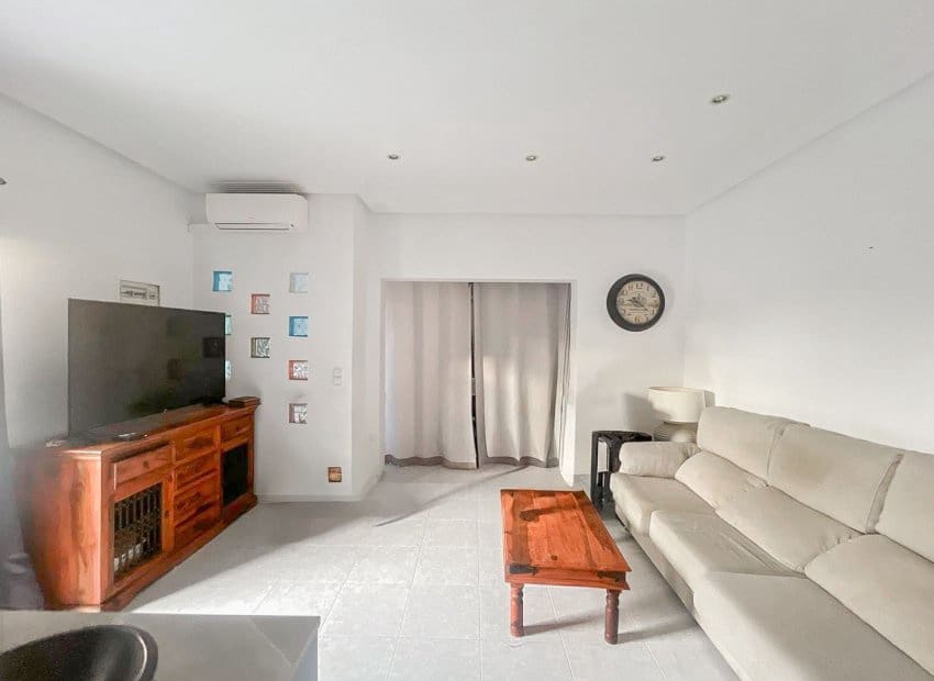 2 soveværelse Strandlejlighed til salg i La Mata - € 270.000 (Ref: 9563778)