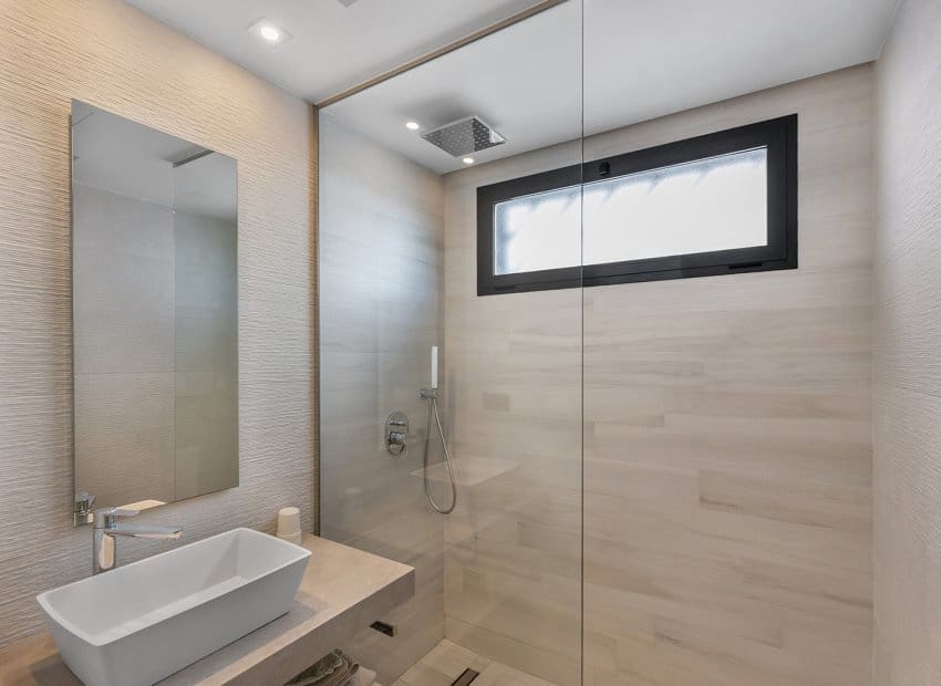 2 slaapkamer Appartement te koop in Punta Prima met zwembad - € 274.900 (Ref: 9572171)