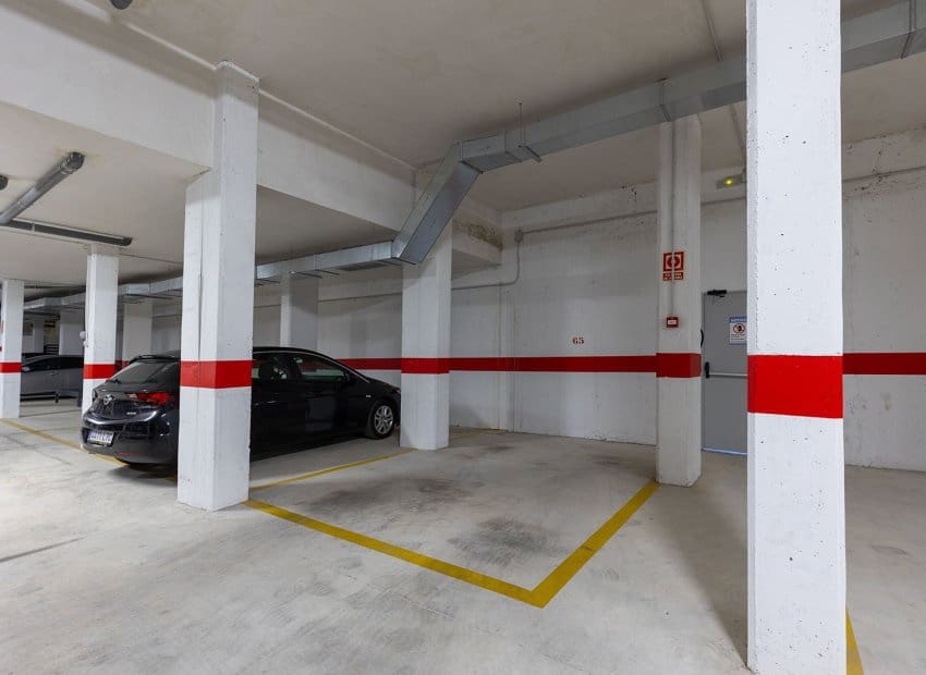 2 slaapkamer Appartement te koop in Punta Prima met zwembad - € 274.900 (Ref: 9572171)