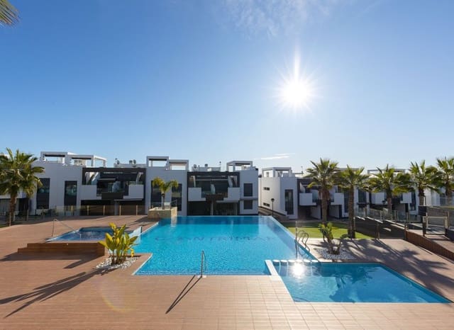 2 chambre Appartement à vendre à Punta Prima, Torrevieja avec piscine - 274 900 € (Ref: 9572171)