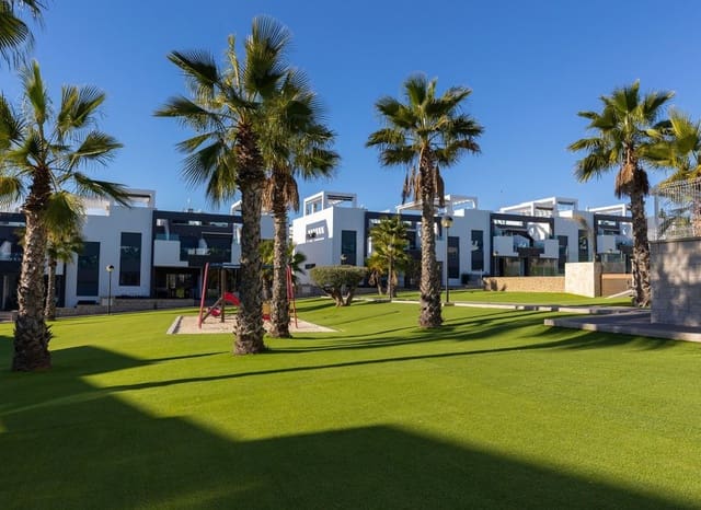 2 chambre Appartement à vendre à Punta Prima, Torrevieja avec piscine - 274 900 € (Ref: 9572171)