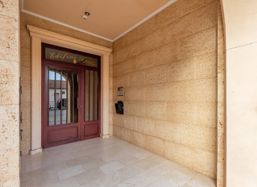 Apartamento de 3 habitaciones en Los Montesinos en venta - 245.900 € (Ref: 9572172)