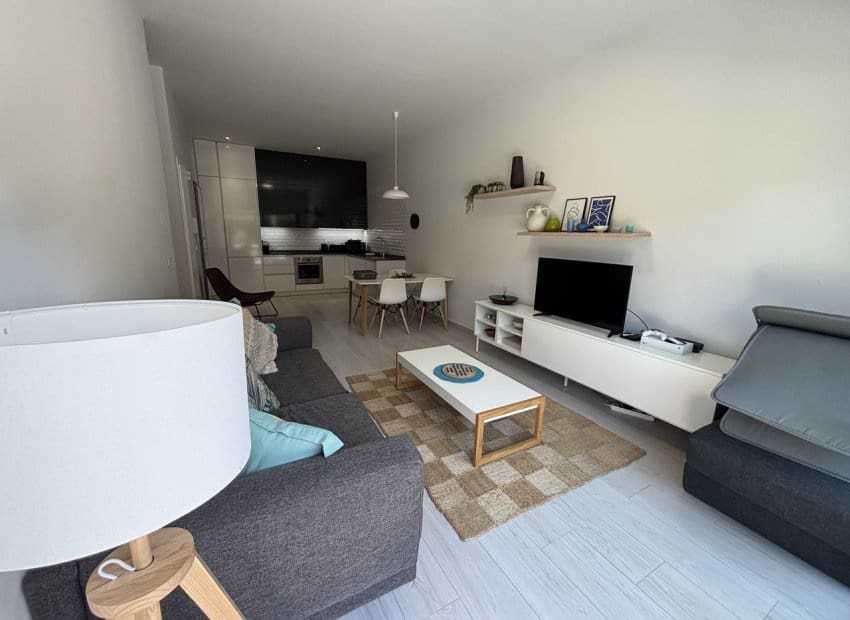 2 quarto Apartamento para venda em Villamartin com piscina - 250 000 € (Ref: 9572175)