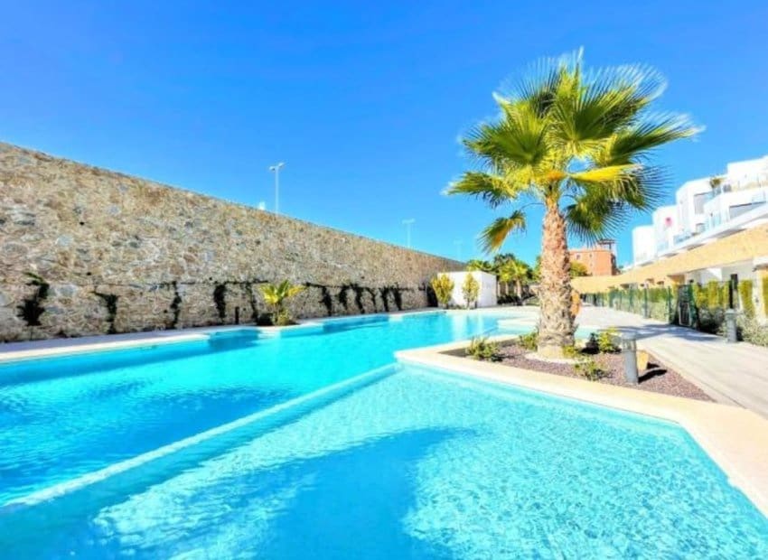 2 quarto Apartamento para venda em Villamartin com piscina - 250 000 € (Ref: 9572175)