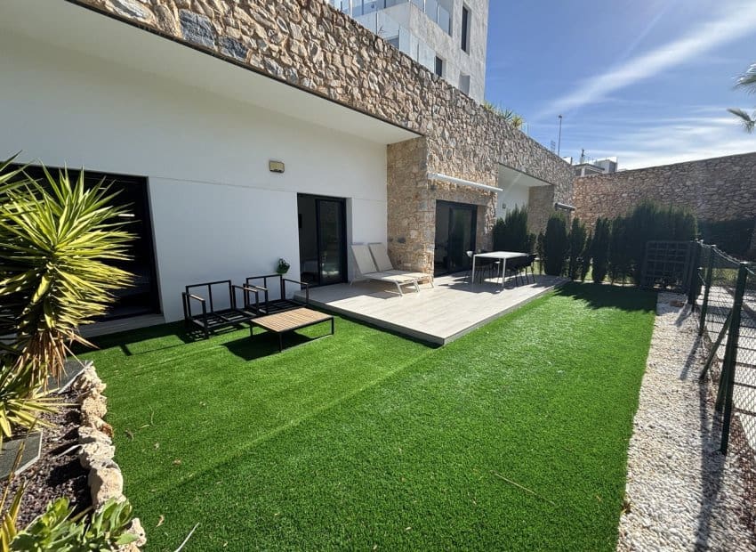 2 quarto Apartamento para venda em Villamartin com piscina - 250 000 € (Ref: 9572175)