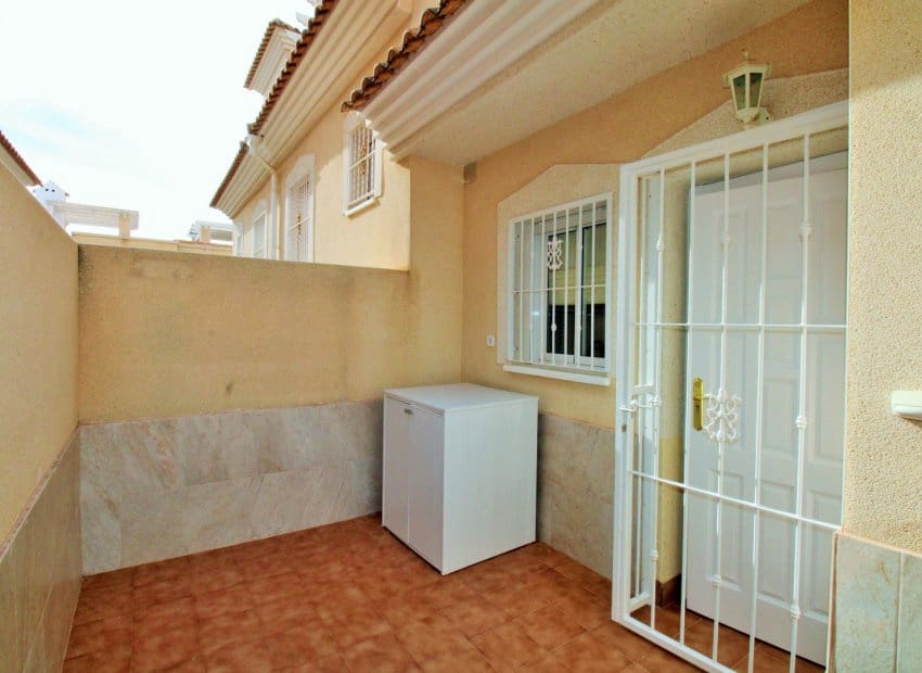 2 quarto Casa em Banda para venda em Villamartin com piscina - 179 000 € (Ref: 9572176)