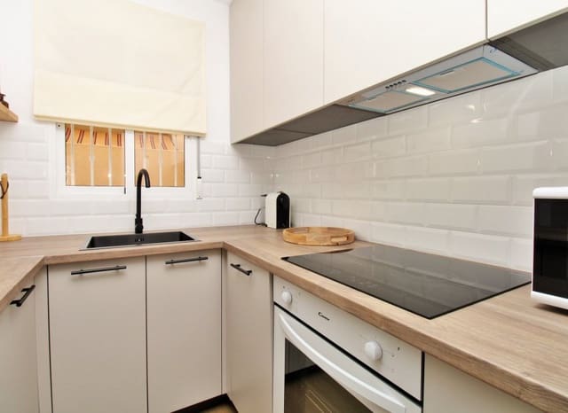 2 quarto Casa em Banda para venda em Villamartin, Orihuela com piscina - 179 000 € (Ref: 9572176)