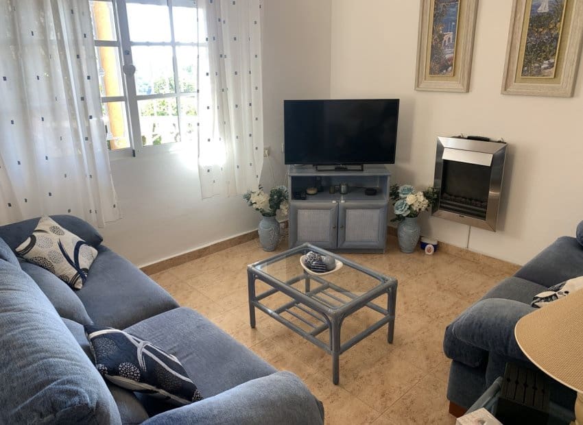 3 makuuhuone Huvila myytävänä paikassa Villamartin mukana uima-altaan - 299 950 € (Ref: 9572177)