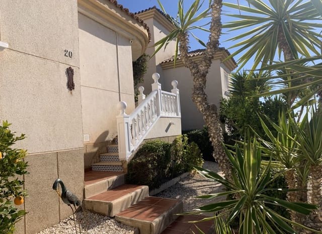 3 makuuhuone Huvila myytävänä paikassa Villamartin, Orihuela mukana uima-altaan - 299 950 € (Ref: 9572177)