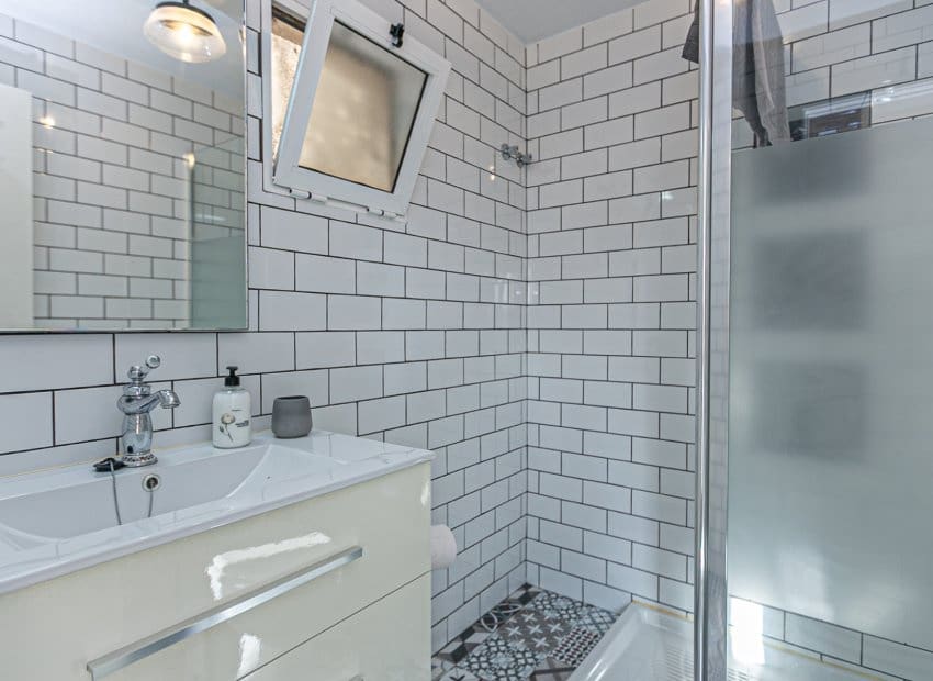 Pareado de 2 habitaciones en Torrevieja en venta con piscina - 180.000 € (Ref: 9572179)