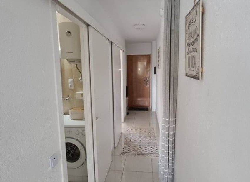 1 soverom Leilighet til salgs i Orihuela Costa med svømmebasseng - € 128 500 (Ref: 9572184)