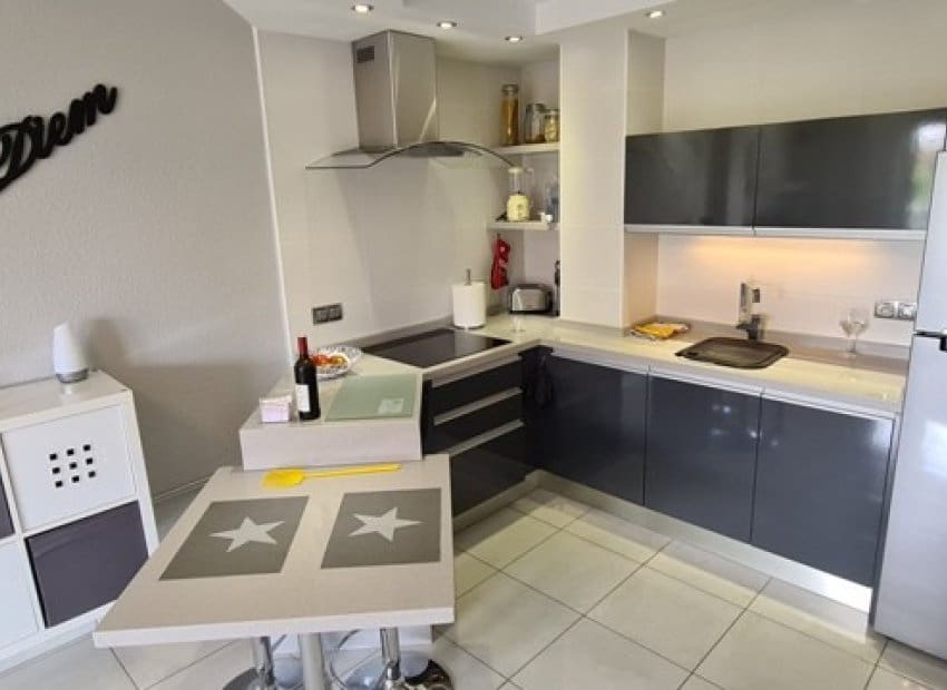 1 soverom Leilighet til salgs i Orihuela Costa med svømmebasseng - € 128 500 (Ref: 9572184)