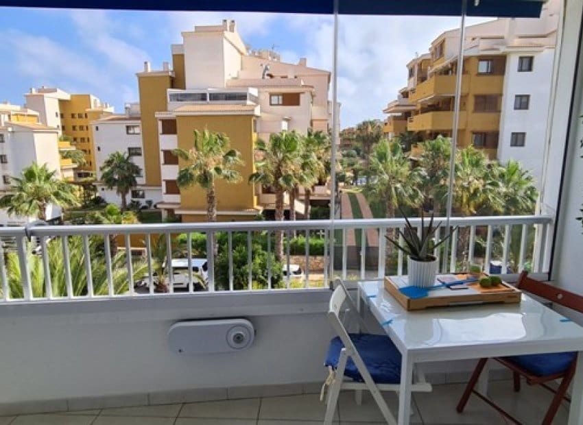 1 soverom Leilighet til salgs i Orihuela Costa med svømmebasseng - € 128 500 (Ref: 9572184)
