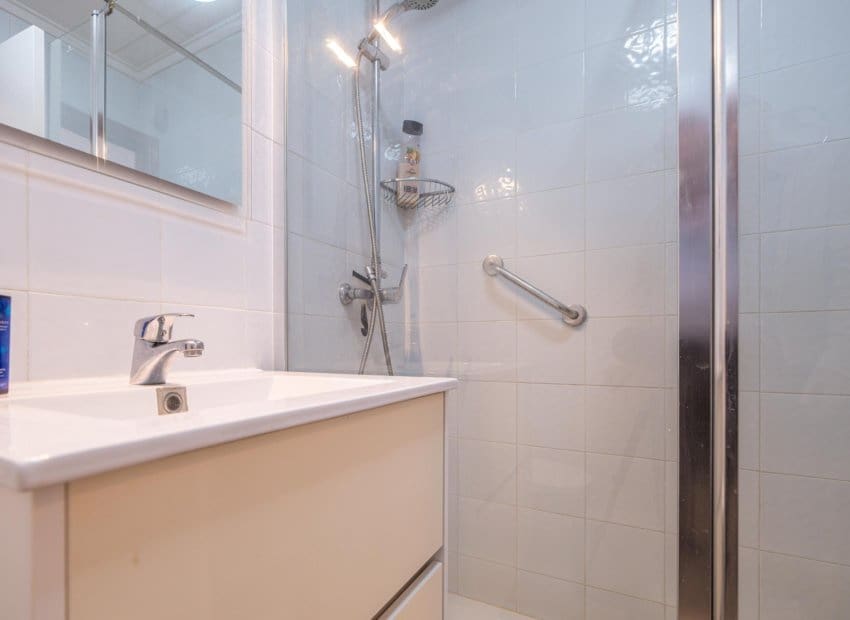 2 makuuhuone Paritalo myytävänä paikassa El Chaparral - 105 000 € (Ref: 9572185)