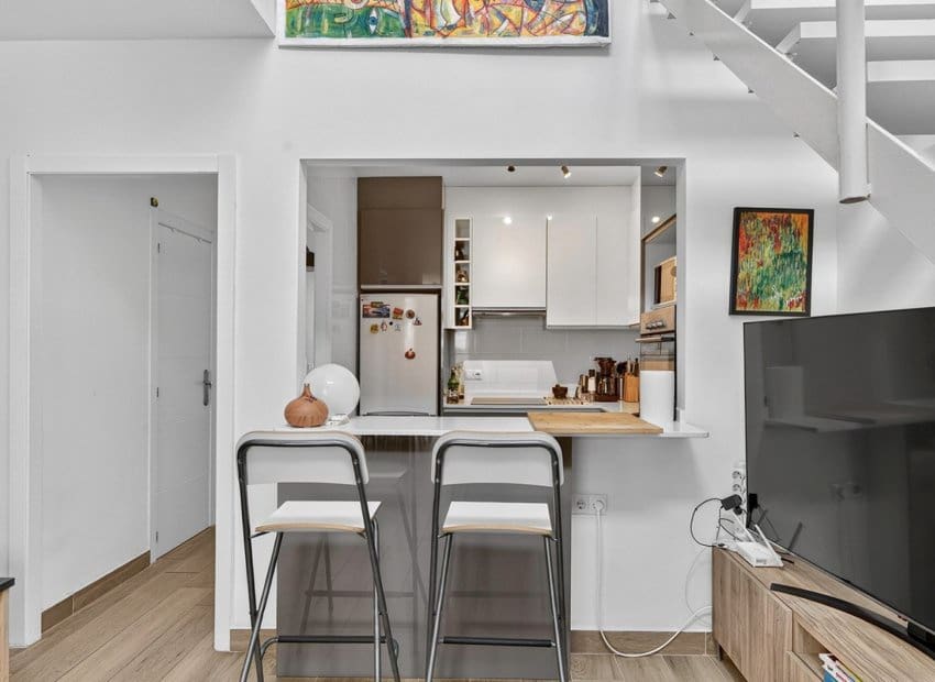 4 sypialnia Apartament przy plaży na sprzedaż w Torrevieja z basenem - 259 000 € (Ref: 9580311)