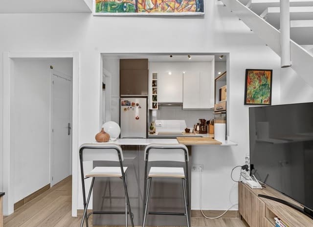 4 sypialnia Apartament przy plaży na sprzedaż w Playa de los Locos, Torrevieja z basenem - 259 000 € (Ref: 9580311)