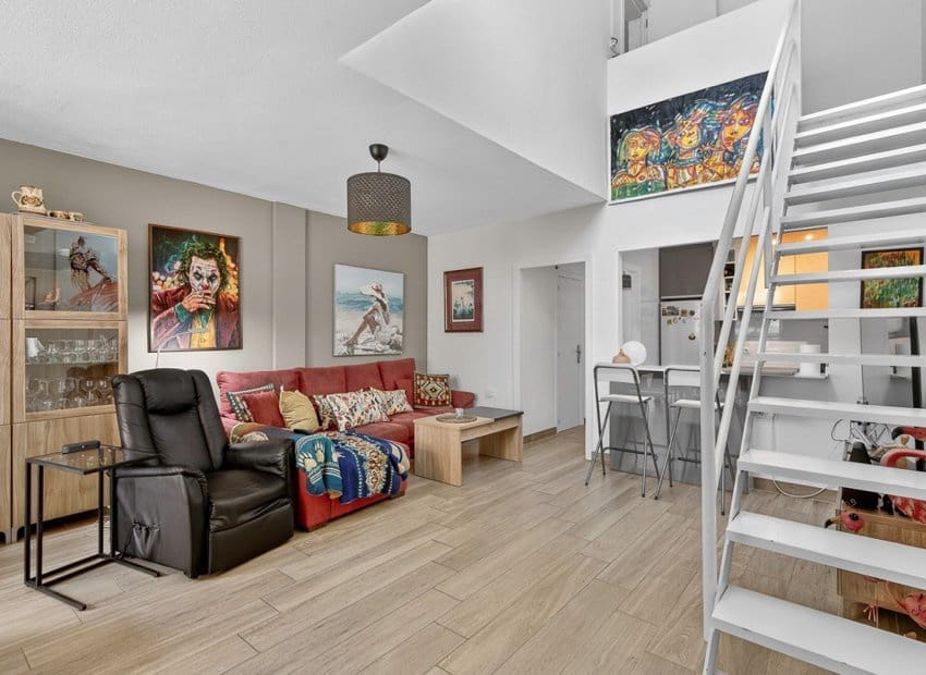 4 sypialnia Apartament przy plaży na sprzedaż w Torrevieja z basenem - 259 000 € (Ref: 9580311)