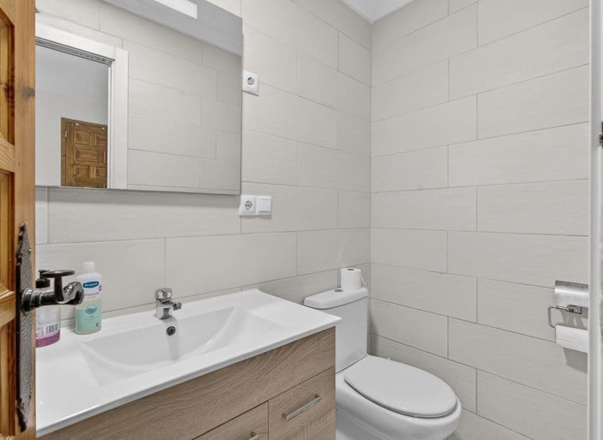 4 sypialnia Apartament przy plaży na sprzedaż w Torrevieja z basenem - 259 000 € (Ref: 9580311)