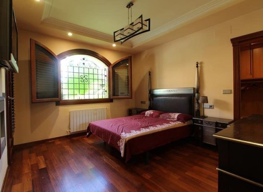 5 bedroom Villa for sale in Dehesa de Campoamor with pool - € 1,250,000 (Ref: 9580313)