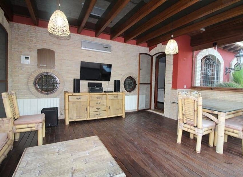 5 bedroom Villa for sale in Dehesa de Campoamor with pool - € 1,250,000 (Ref: 9580313)