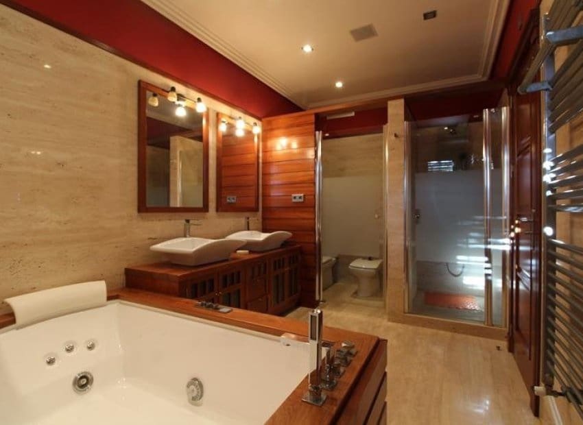 5 bedroom Villa for sale in Dehesa de Campoamor with pool - € 1,250,000 (Ref: 9580313)