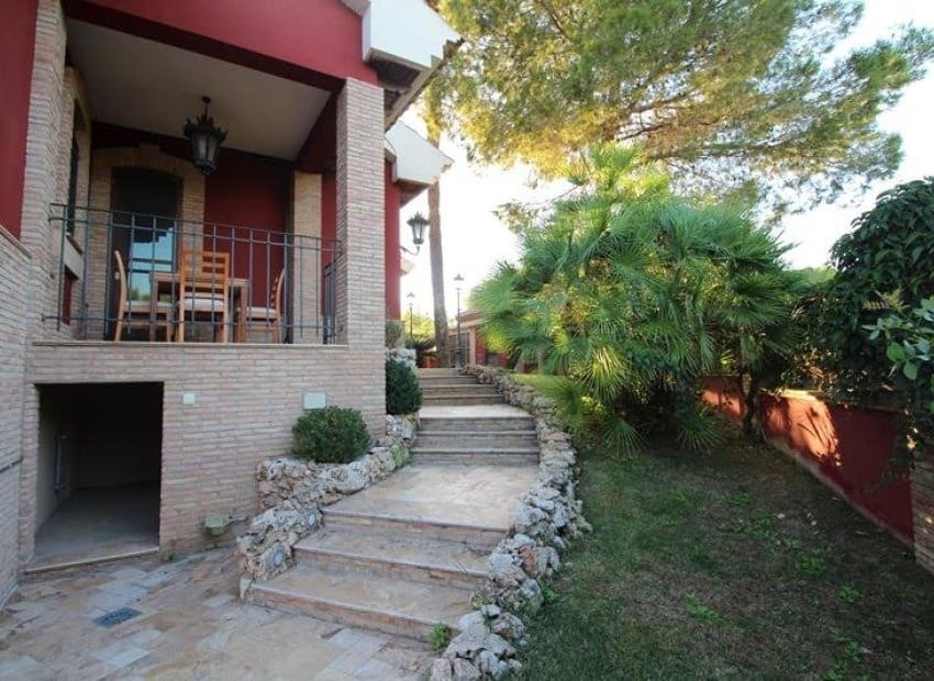 5 bedroom Villa for sale in Dehesa de Campoamor with pool - € 1,250,000 (Ref: 9580313)