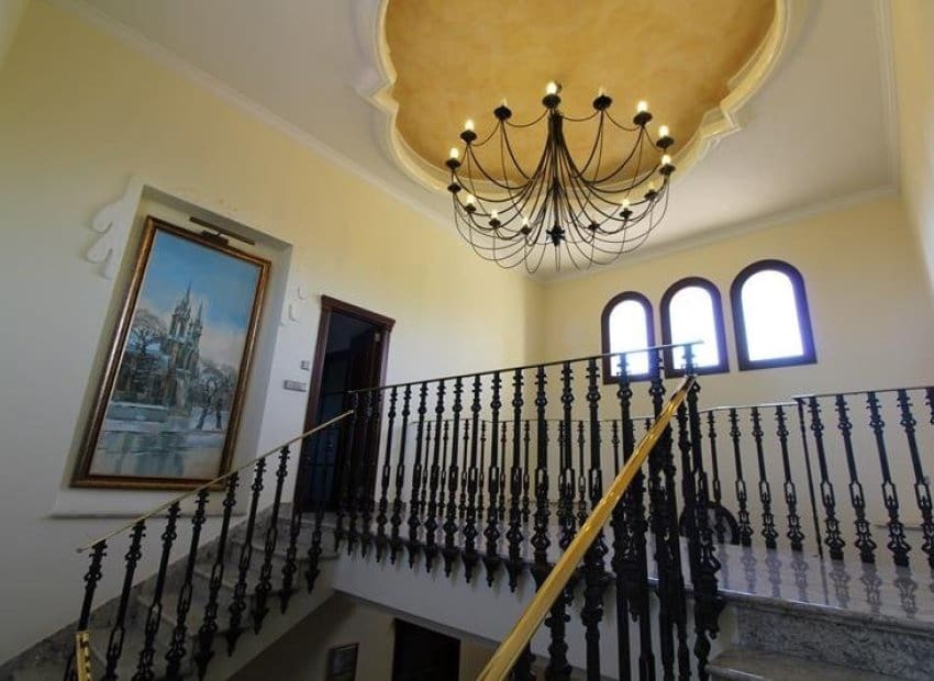 5 bedroom Villa for sale in Dehesa de Campoamor with pool - € 1,250,000 (Ref: 9580313)