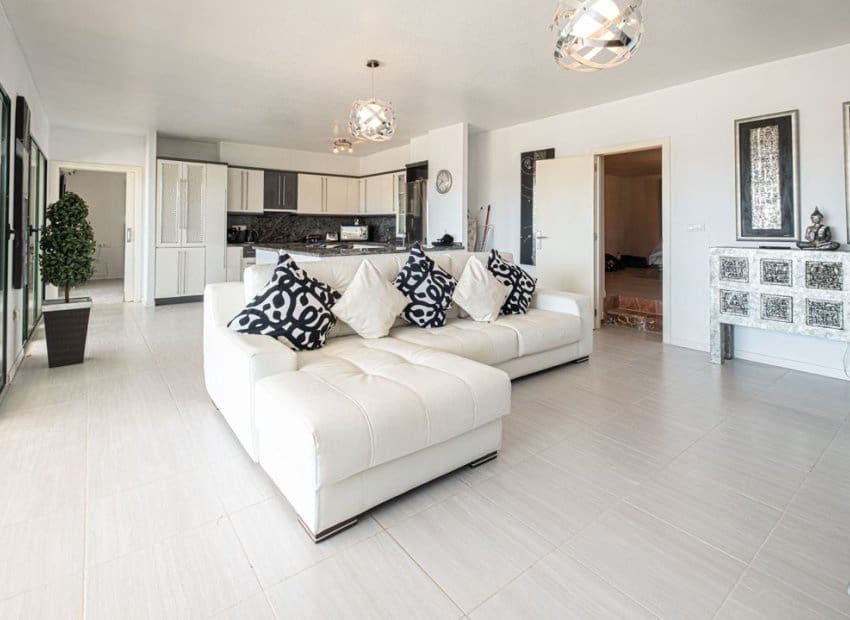 Apartamento de 3 habitaciones en Orihuela Costa en venta con piscina - 395.000 € (Ref: 9580314)